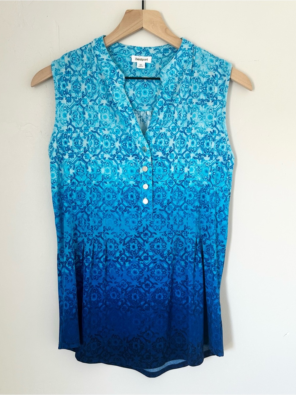 Westport Blue Ombre Sleeveless Patterned Blouse